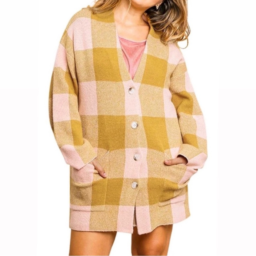 UMGEE Pink/Gold Plaid Sweater